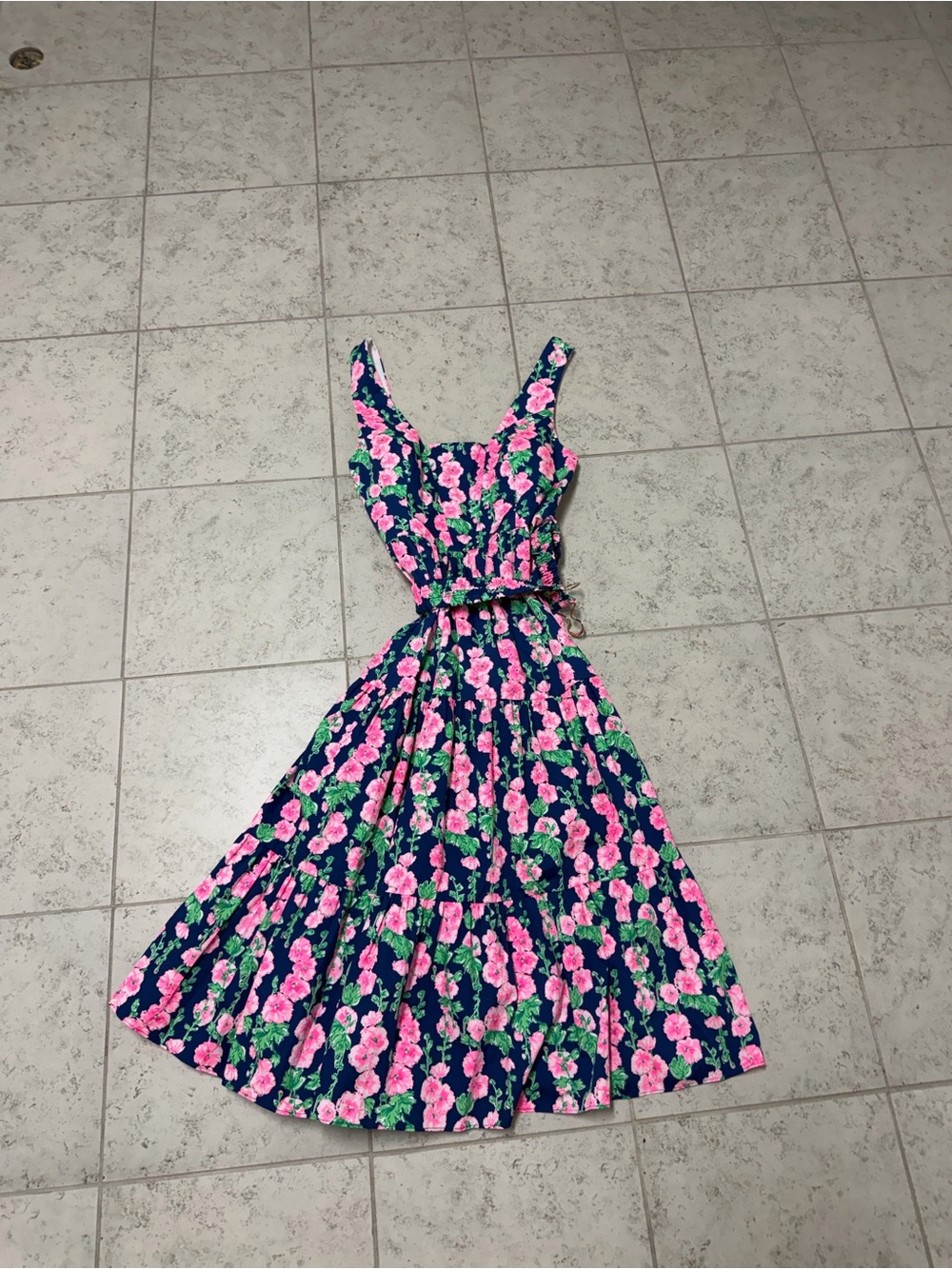 Lilly Pulitzer Navy Maxi Dress with Pink and Green Floral Print size 8 Summer